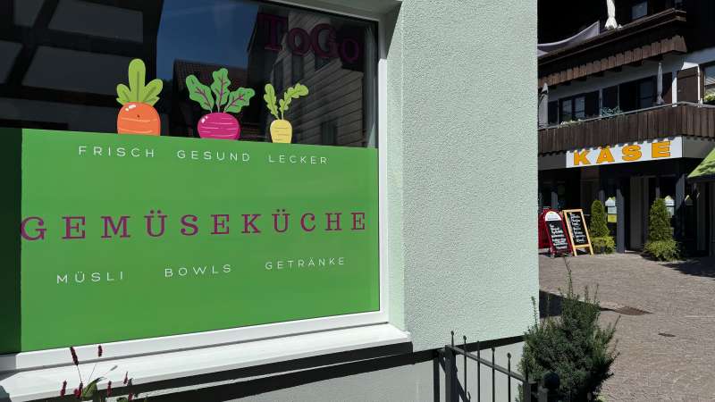 Schaufenster der Gemüseküche Oberstaufen in der Lindauer Straße 3